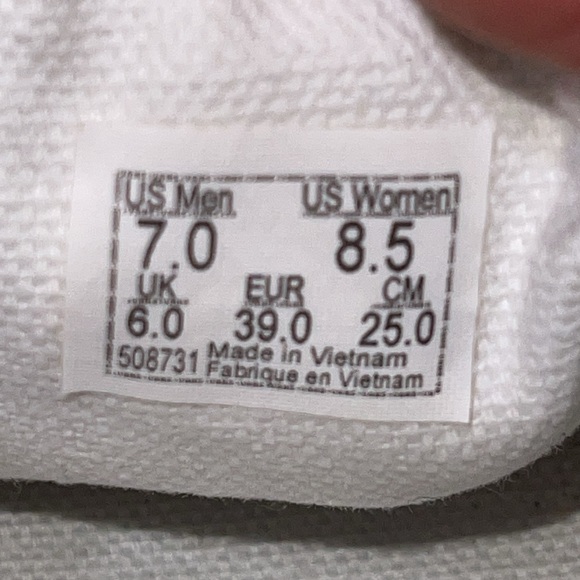 Triple White Slip On Vans - Picture 9 of 9